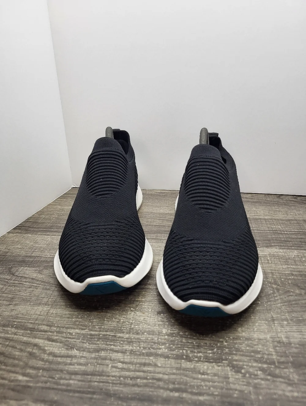 Vessi Everyday 2.0 Slip-On Waterproof Sneaker Black Women's Size 10